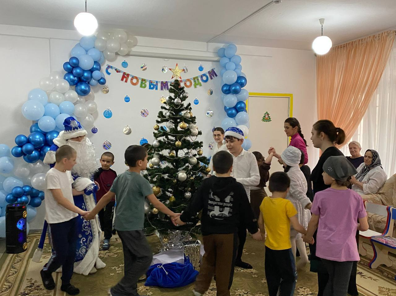 Благотворительная акция «Волшебство новогодней поры»