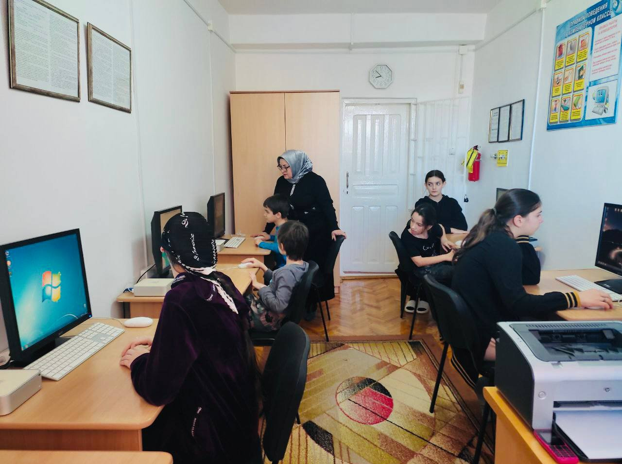 Гости из Центра занятости